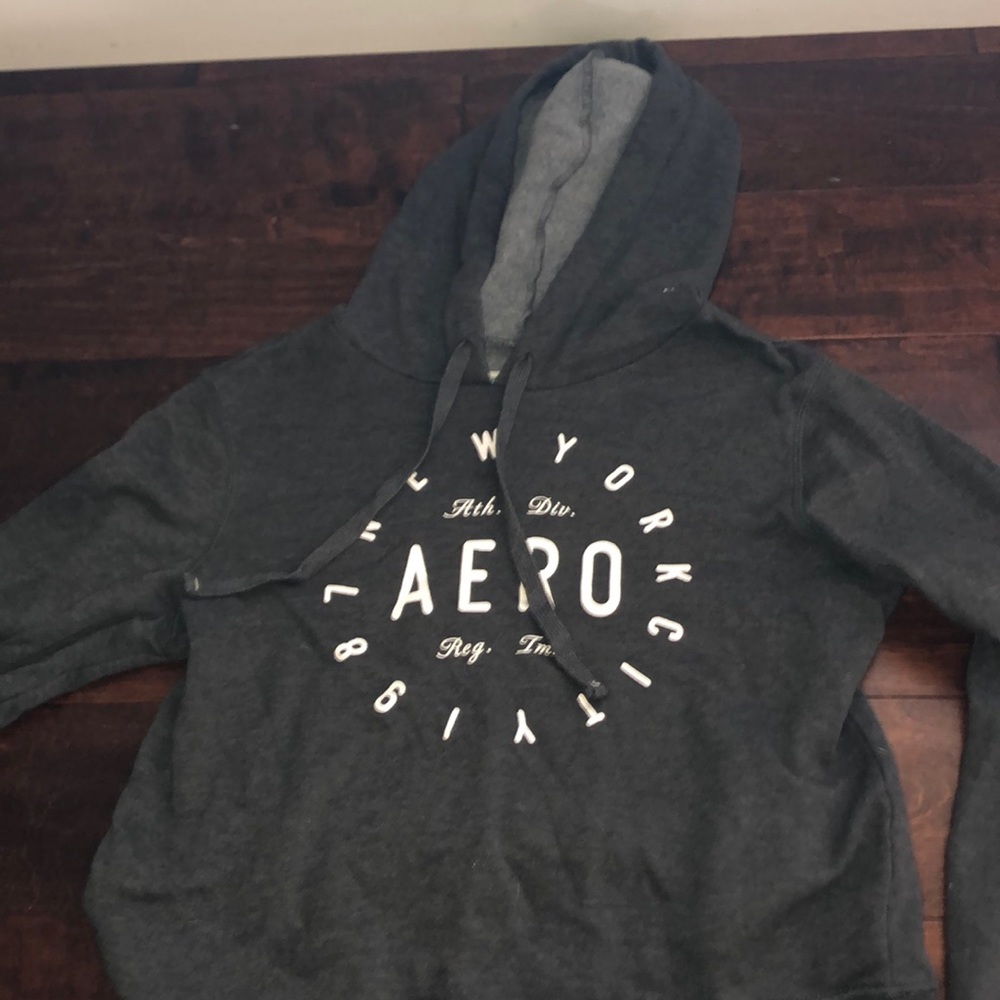 cropped hoodie